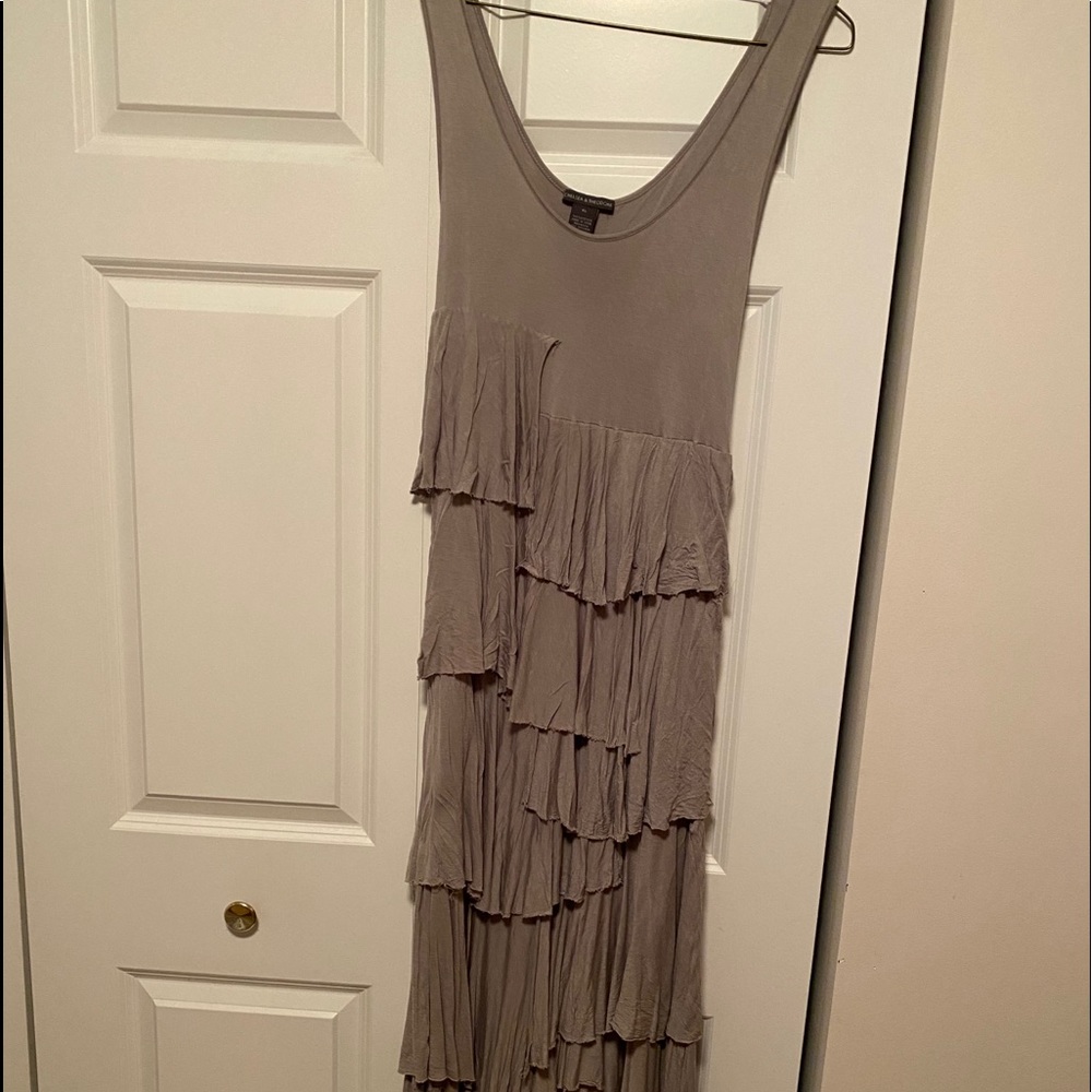 Women’s dress